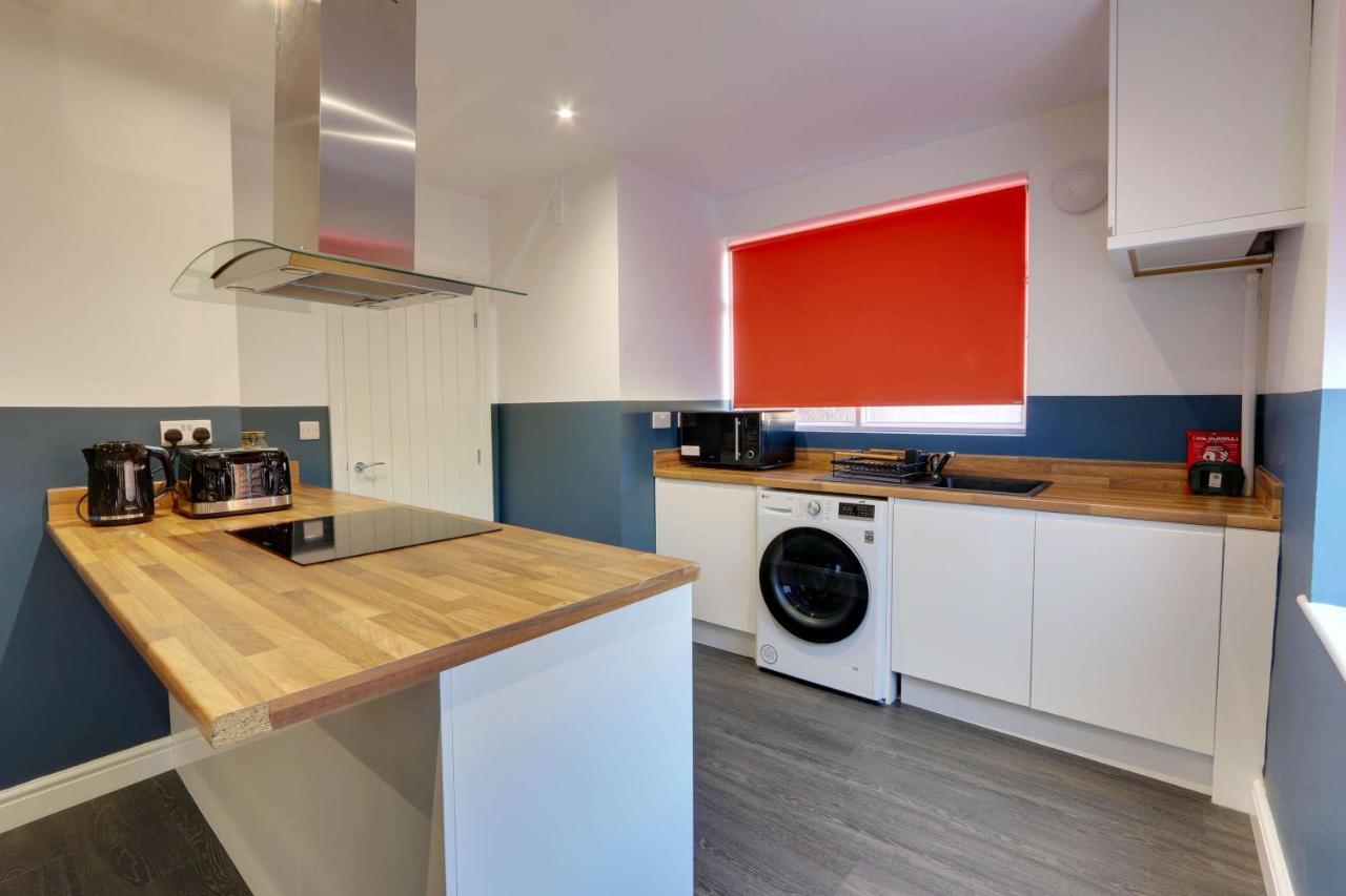 #Upmarket, Exceptional 4 Bed House, With Free Parking, Close To Amenities And Supermarkets Sheffield Zewnętrze zdjęcie